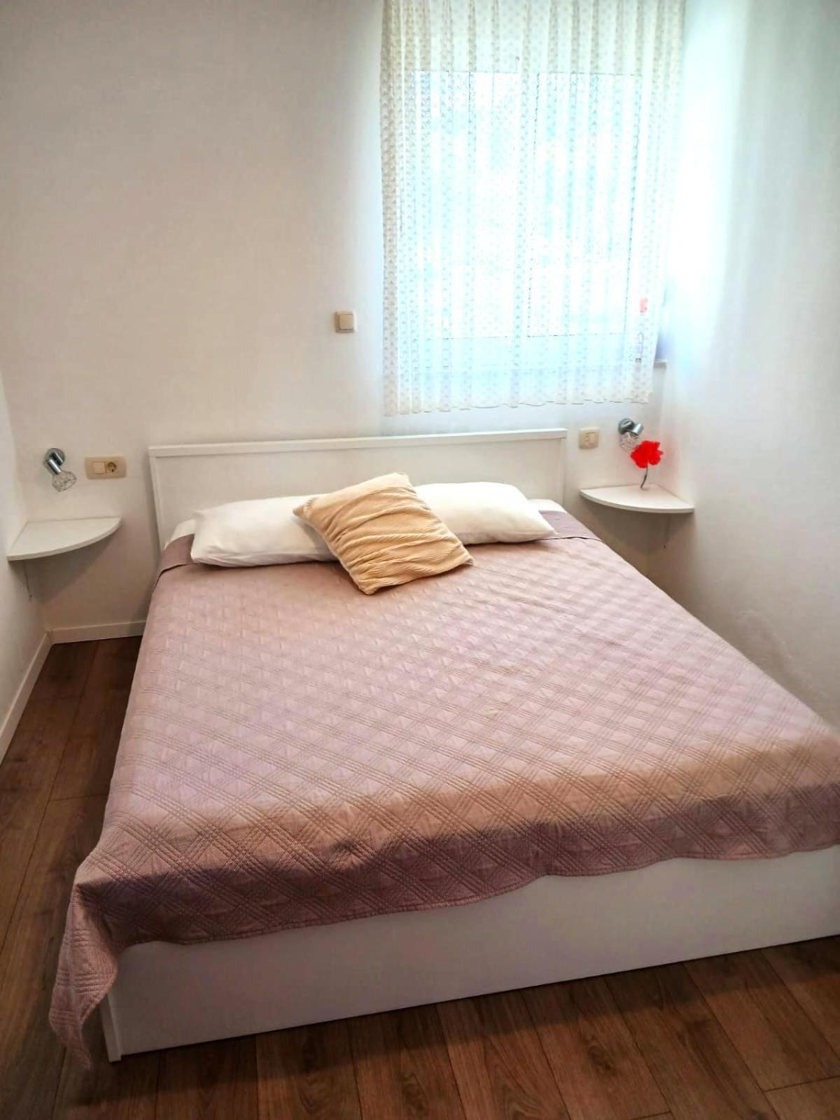 Apartments Marina โตรกีร์ ภายนอก รูปภาพ